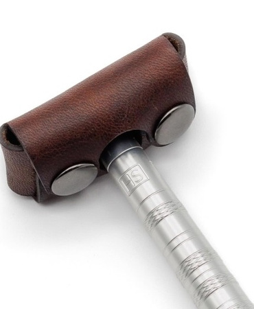 Etui na maszynkę Henson